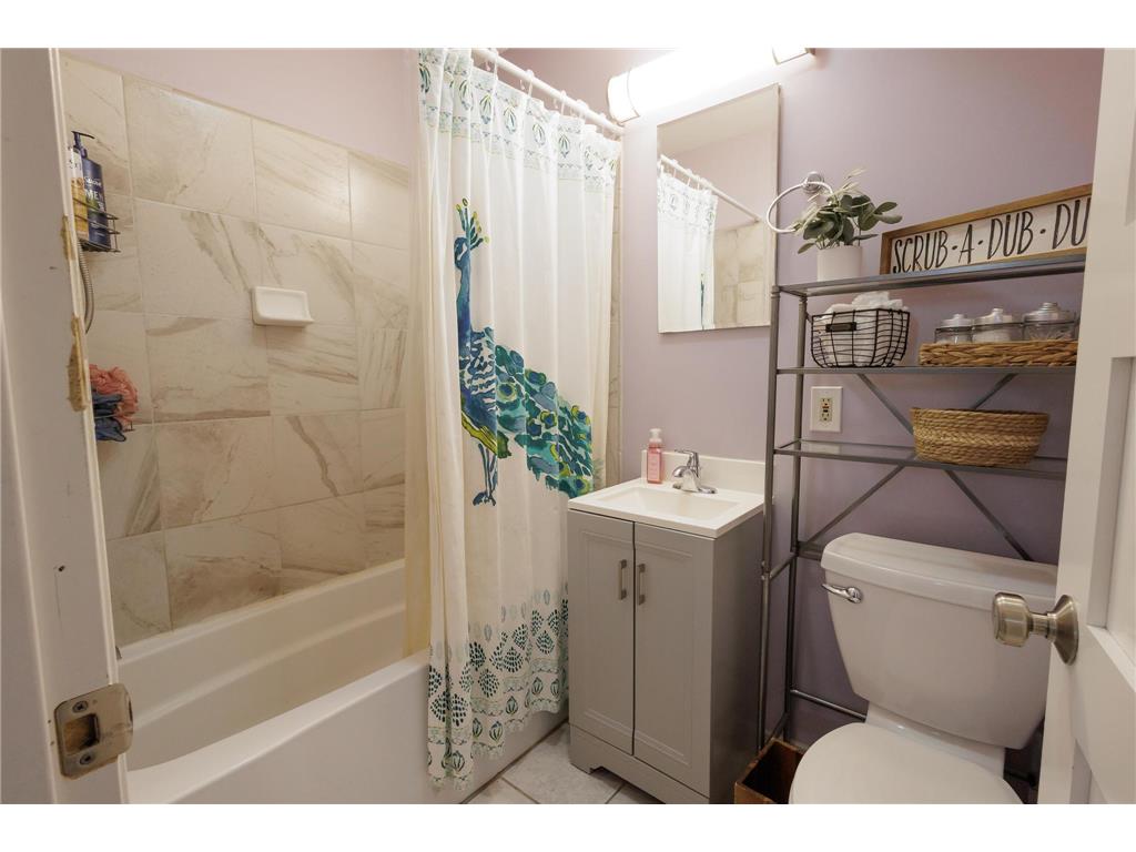 3427 Garfield Avenue Minneapolis MN 55408 7028764 image22