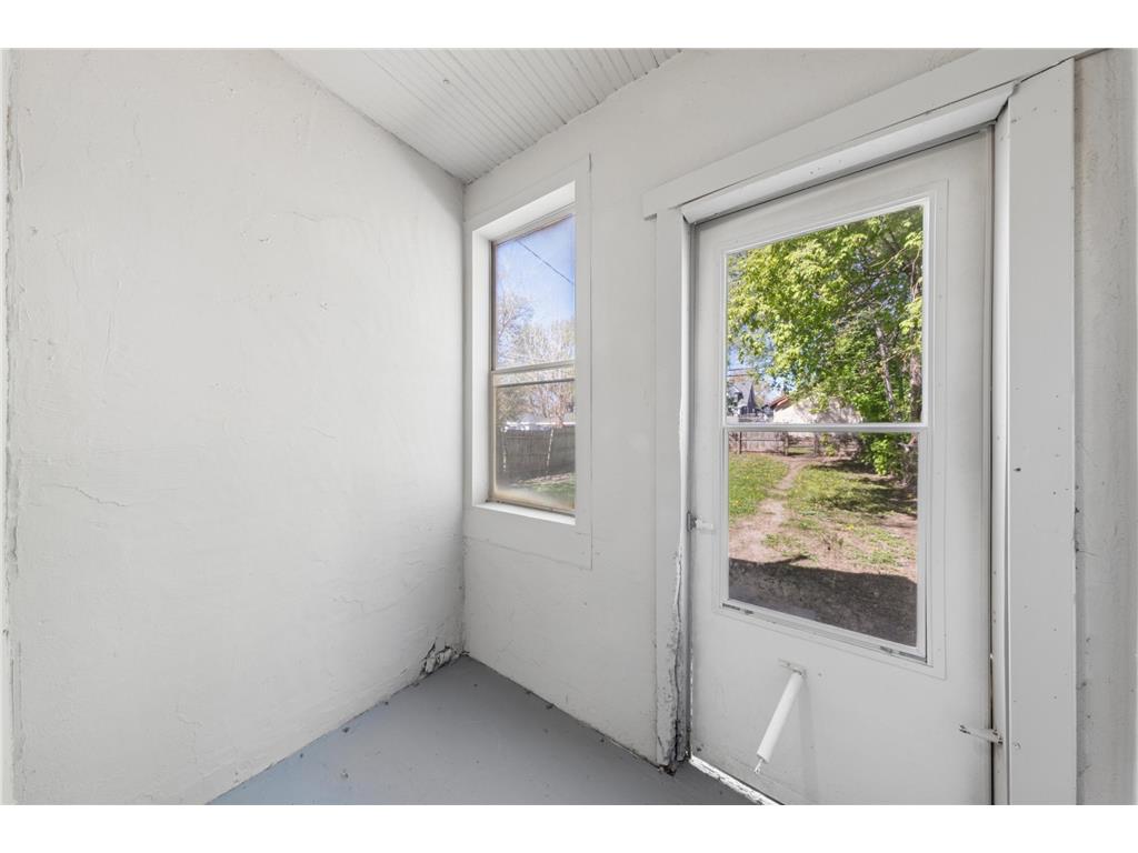 3427 N 6th Street Minneapolis MN 55412 7068007 image13