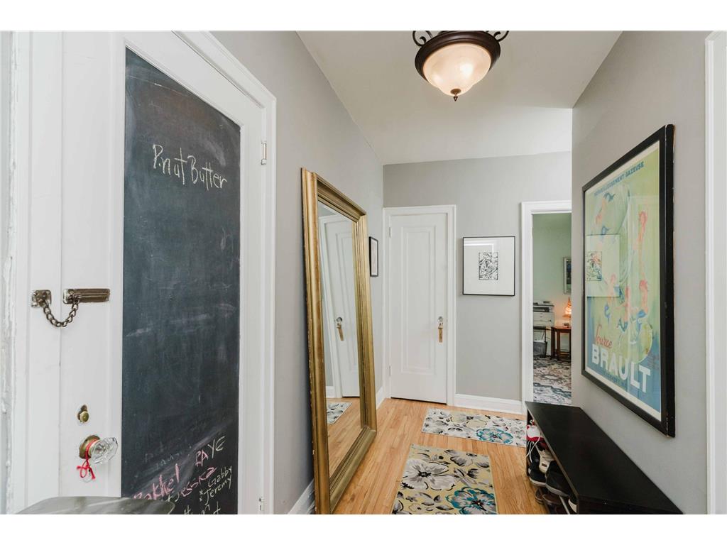 3428 Emerson Avenue S #2 Minneapolis MN 55408 7080800 image9