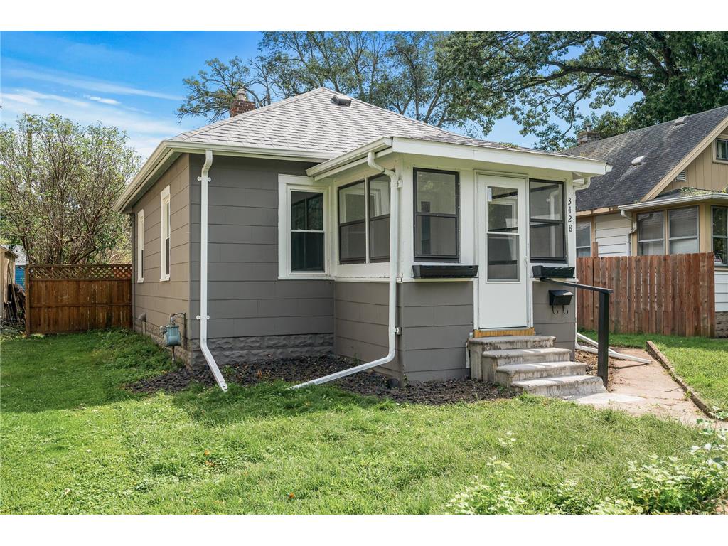 3428 Halifax Avenue N Robbinsdale MN 55422 6602154 image1