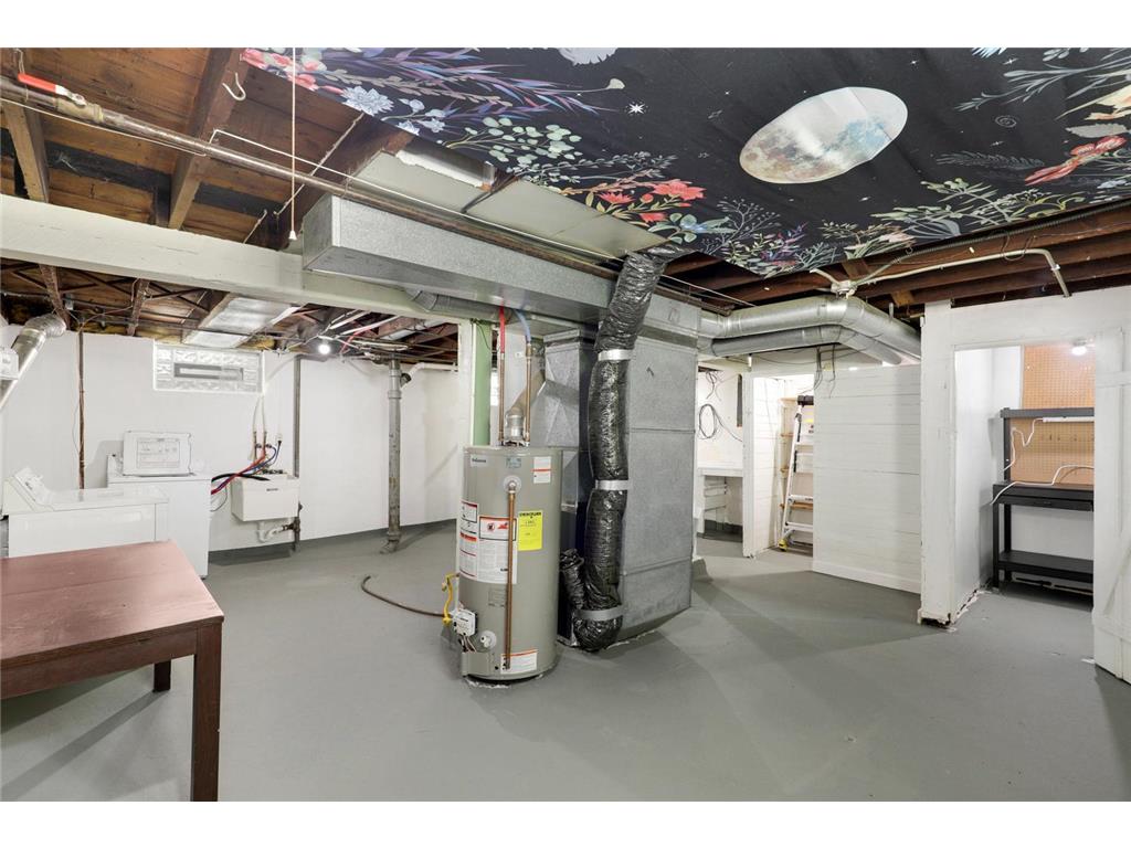 3428 Queen Avenue N Minneapolis MN 55412 7004886 image24