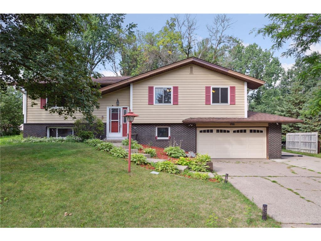 3429 Richmond Avenue, Shoreview, MN, 55126 MLS 6235368 Edina Realty