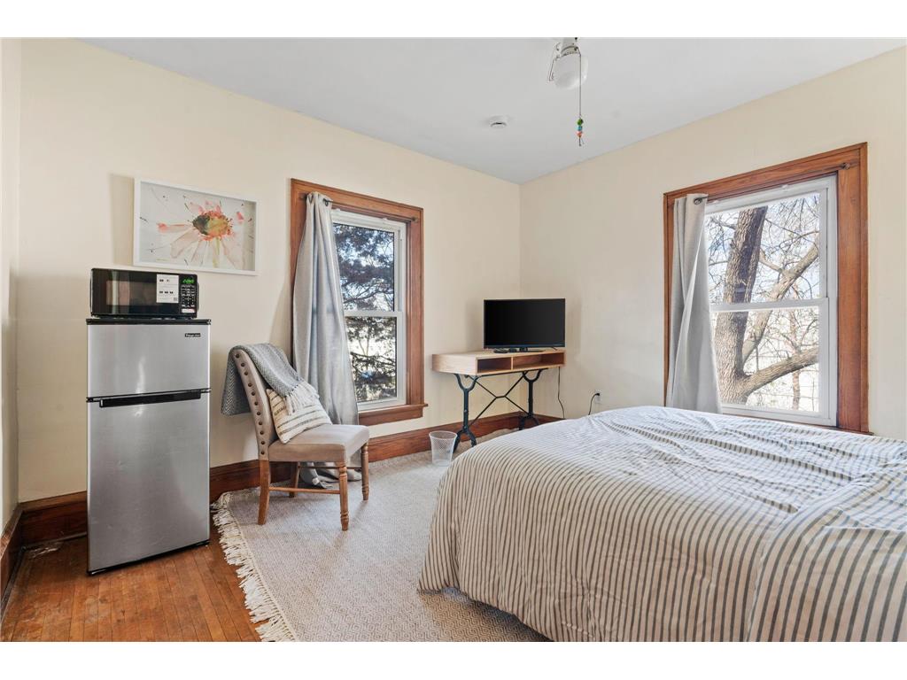 343 Garfield Street NE Minneapolis MN 55413 7027428 image24