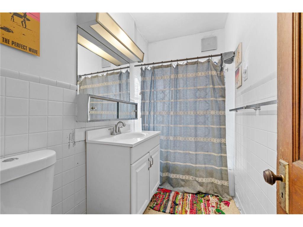 343 Garfield Street NE Minneapolis MN 55413 7027428 image30