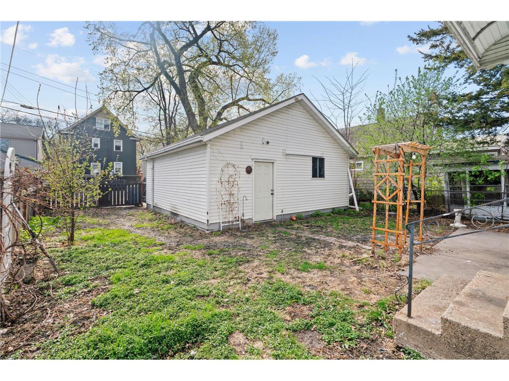 343 Garfield Street NE Minneapolis MN 55413 7027428 image4