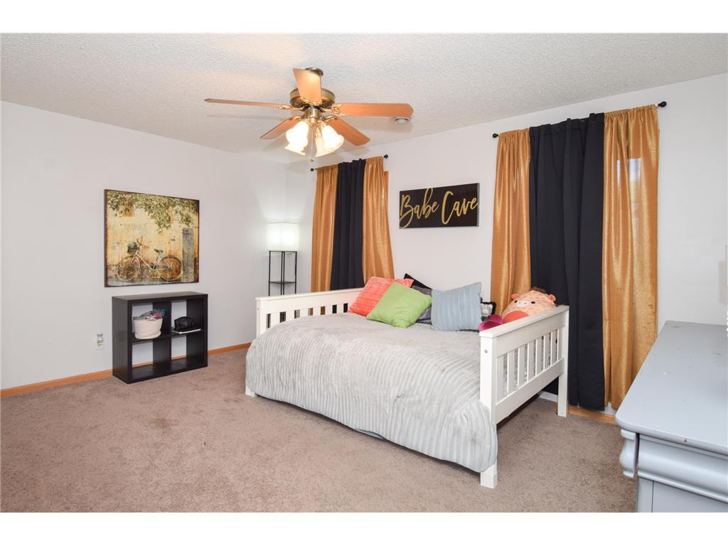 343 Heritage Trail Circle Pines MN 55014 6808131 image10