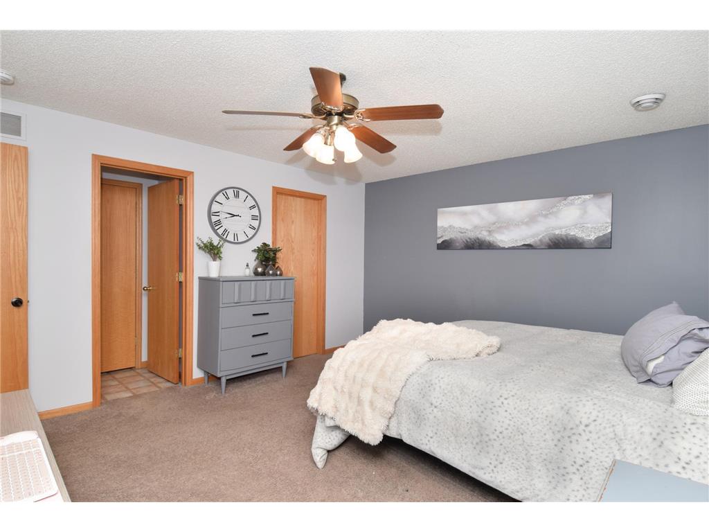 343 Heritage Trail Circle Pines MN 55014 6808131 image8