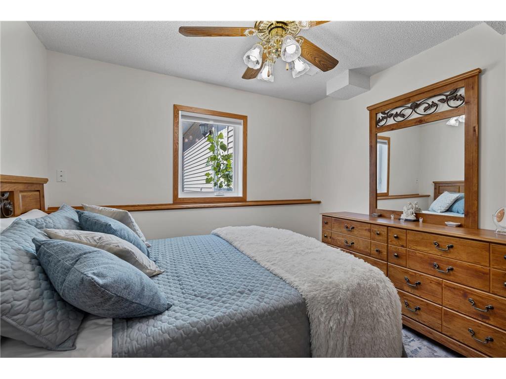 343 Pierce Street NE Minneapolis MN 55413 7093484 image24