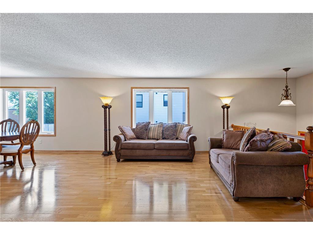 343 Pierce Street NE Minneapolis MN 55413 7093484 image3