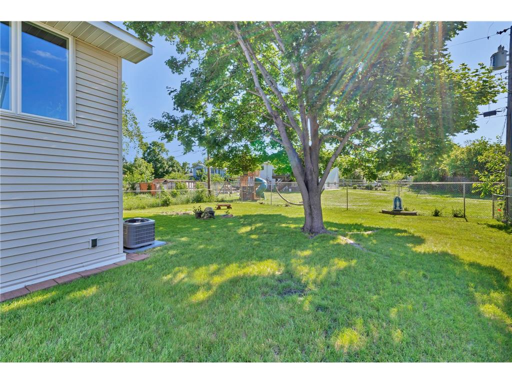 343 Pierce Street NE Minneapolis MN 55413 7093484 image34
