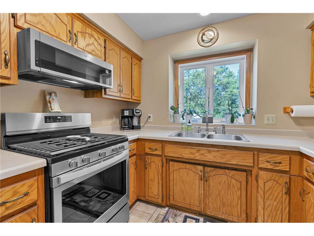 343 Pierce Street NE Minneapolis MN 55413 7093484 image8