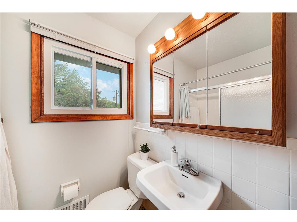 3431 Emerald Drive White Bear Lake MN 55110 7083544 image17