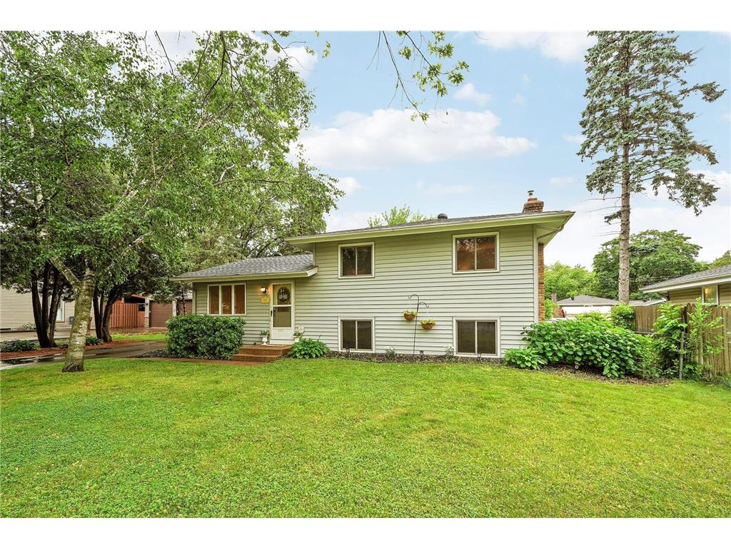 3431 Emerald Drive White Bear Lake MN 55110 7083544 image2