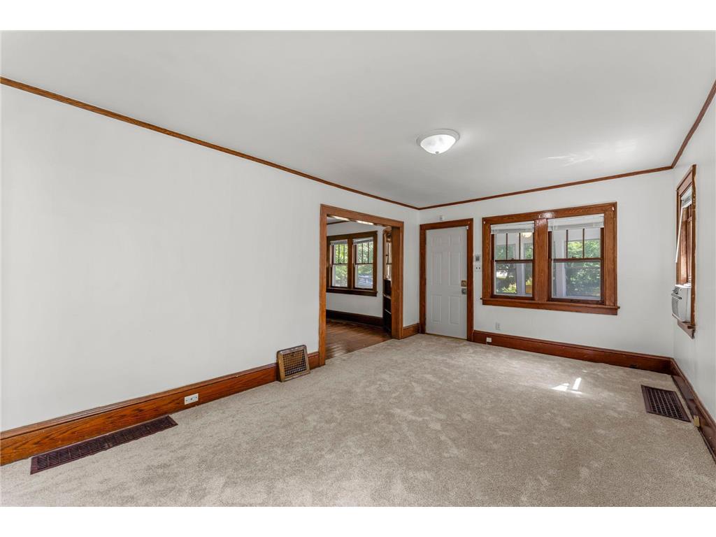 3431 Irving Avenue N Minneapolis MN 55412 7052693 image11