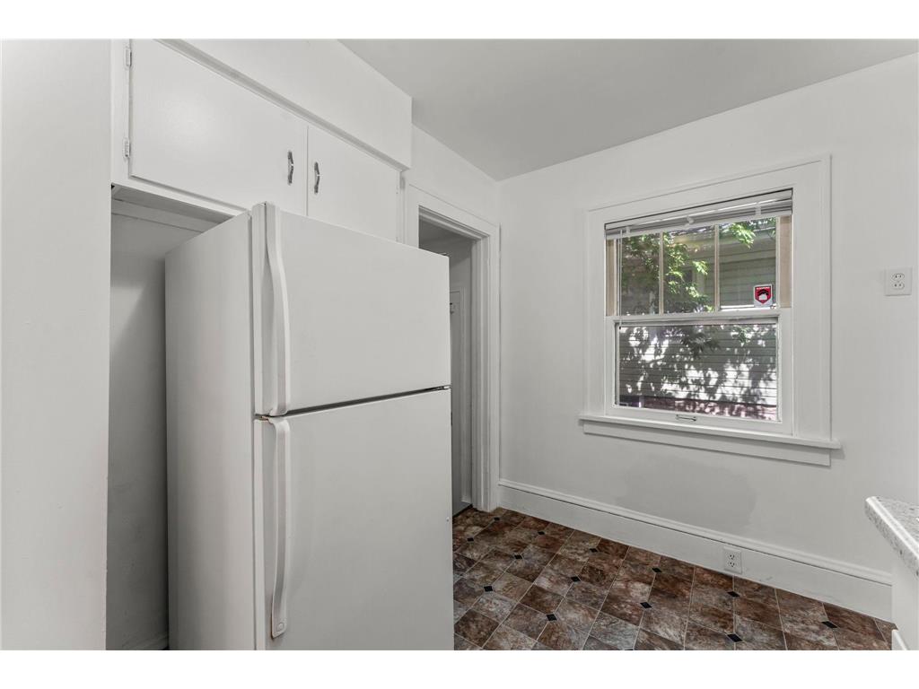 3431 Irving Avenue N Minneapolis MN 55412 7052693 image19