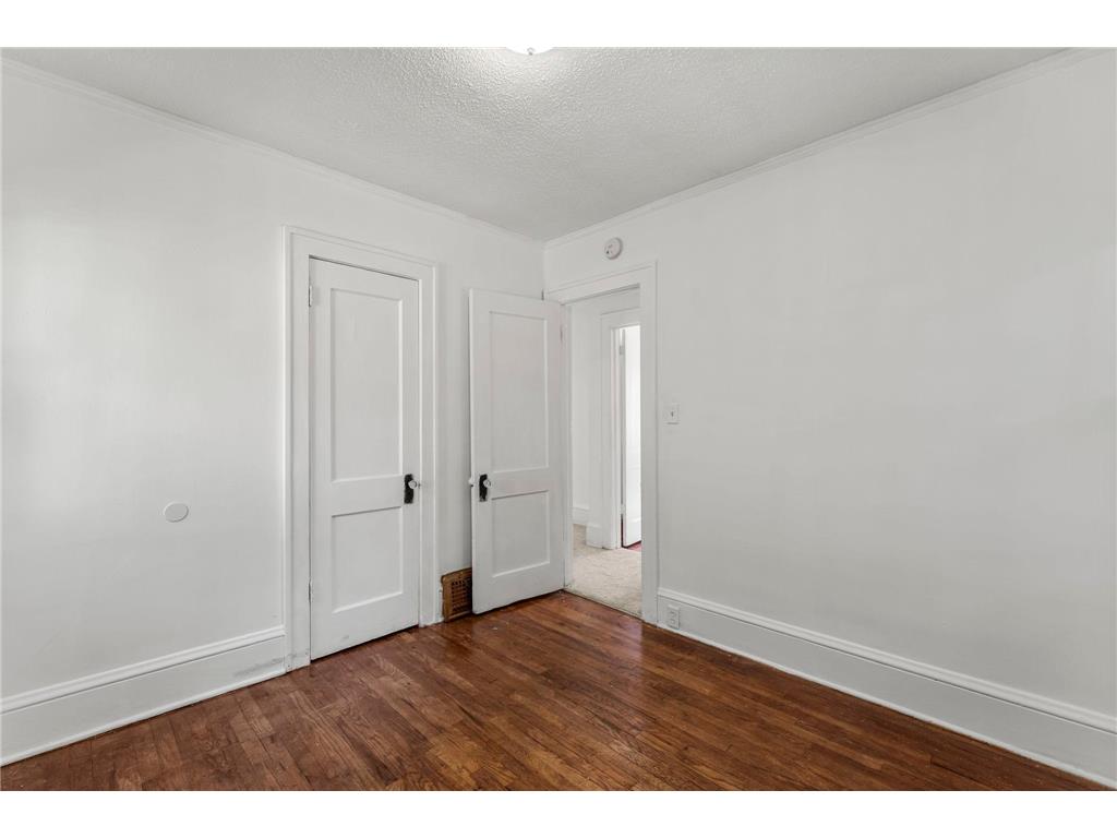 3431 Irving Avenue N Minneapolis MN 55412 7052693 image26