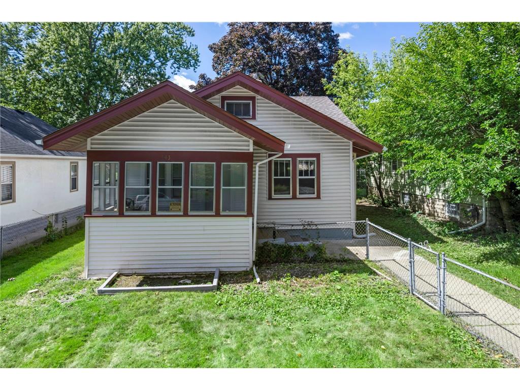 3431 Irving Avenue N Minneapolis MN 55412 7052693 image4
