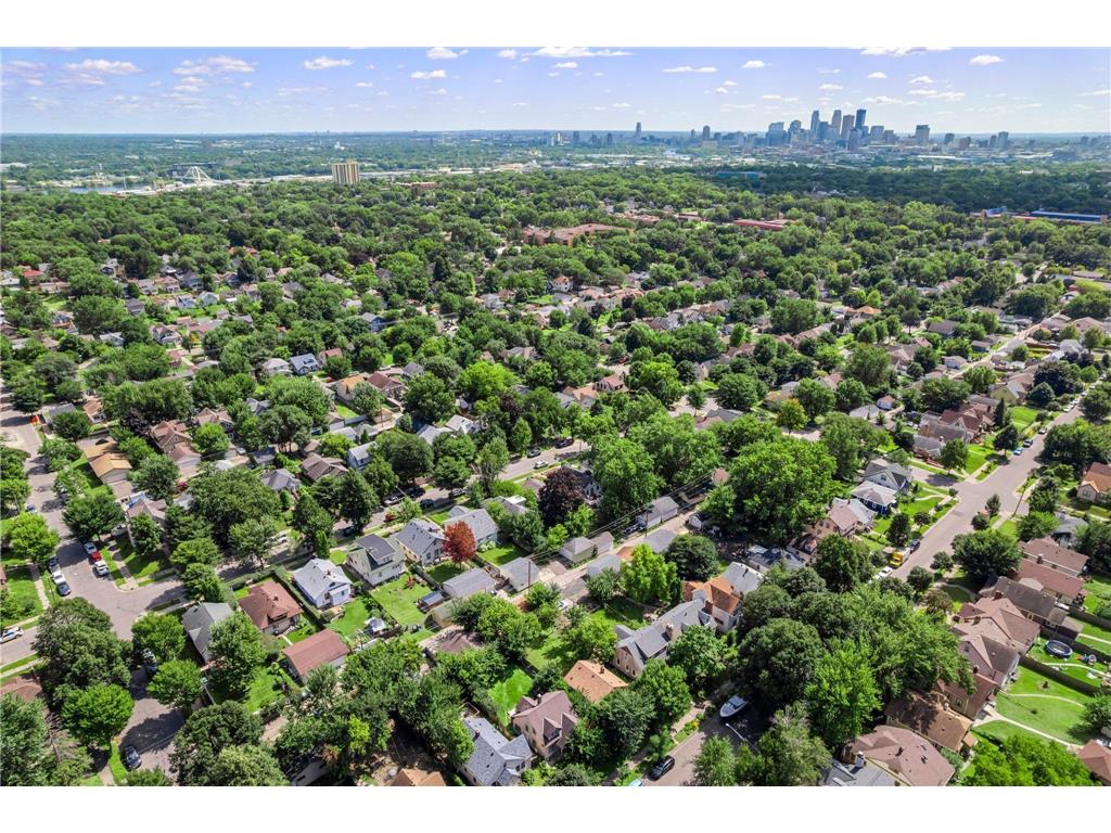 3431 Irving Avenue N Minneapolis MN 55412 7052693 image40