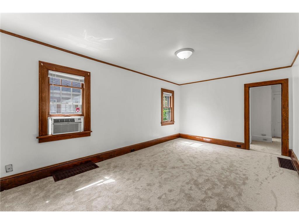 3431 Irving Avenue N Minneapolis MN 55412 7052693 image8