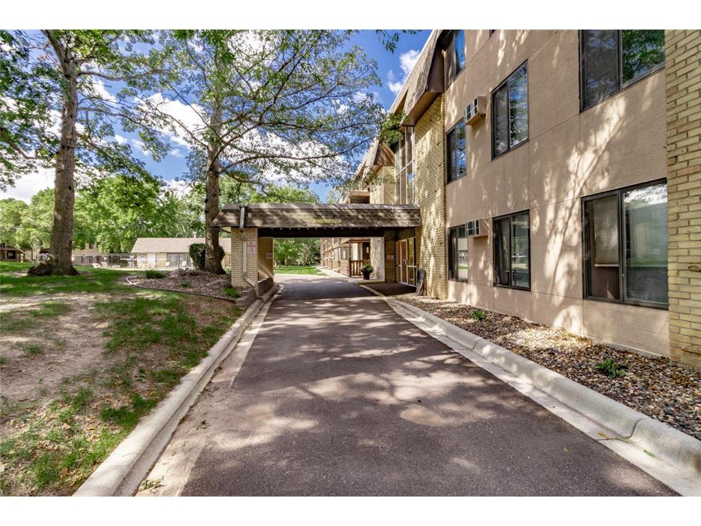3431 Kent Street #708 Shoreview MN 55126 - Owasso 7085385 image34