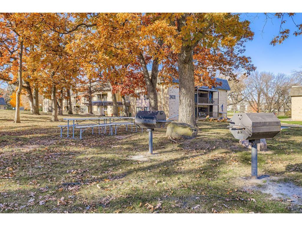 3431 Kent Street #813 Shoreview MN 55126 - Owasso 6815053 image18
