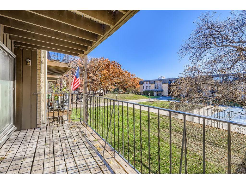 3431 Kent Street #813 Shoreview MN 55126 - Owasso 6815053 image5