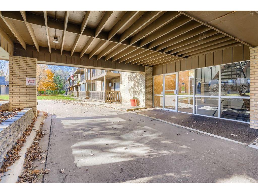 3431 Kent Street #813 Shoreview MN 55126 - Owasso 6815053 image6