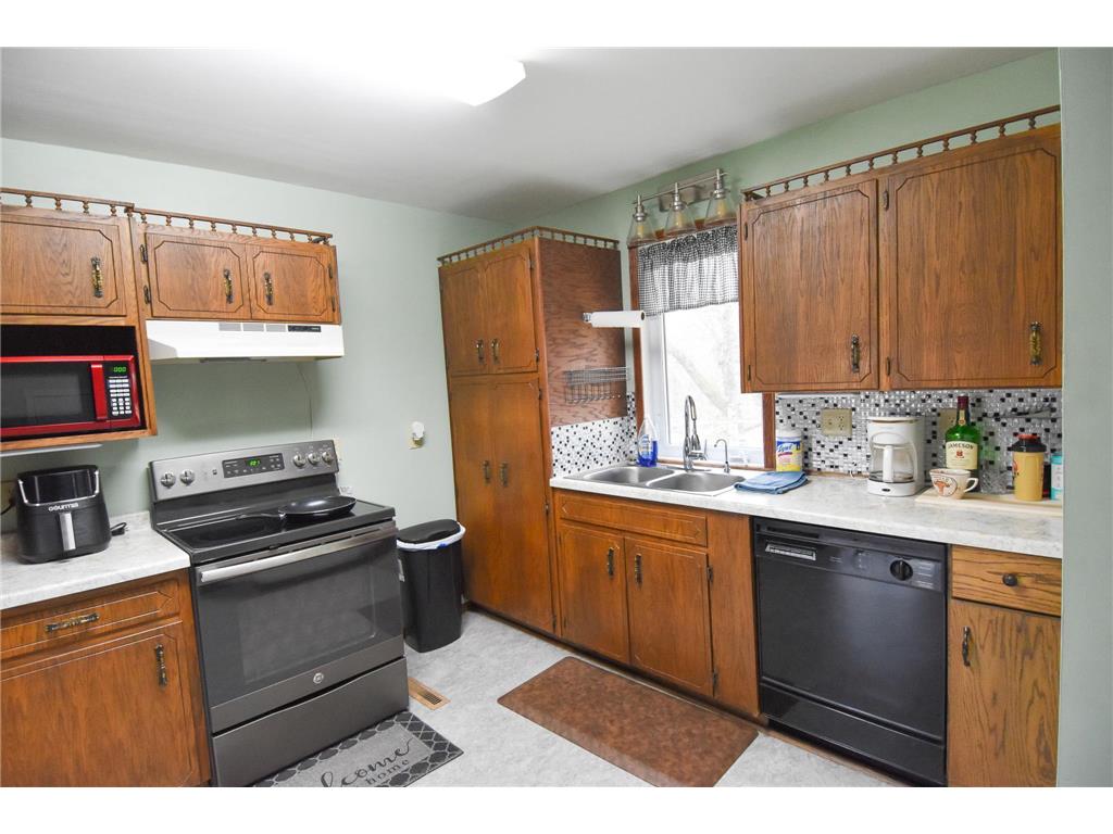 34311 150th Avenue NW Newfolden MN 56738 - Middle River 6808625 image7