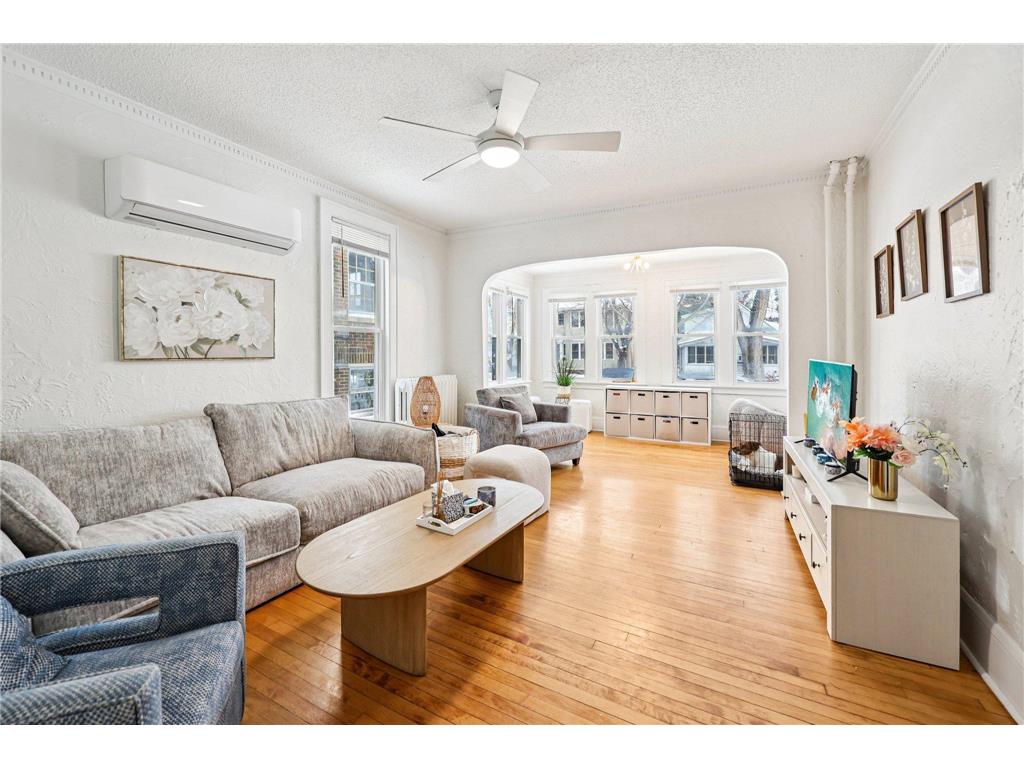 3432 Girard Avenue S Minneapolis MN 55408 6810757 image7