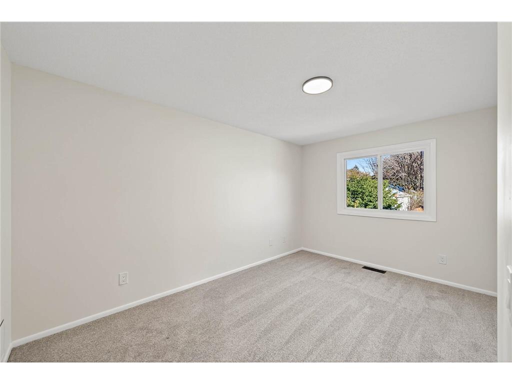 3432 Lee Avenue N Crystal MN 55422 6814712 image12