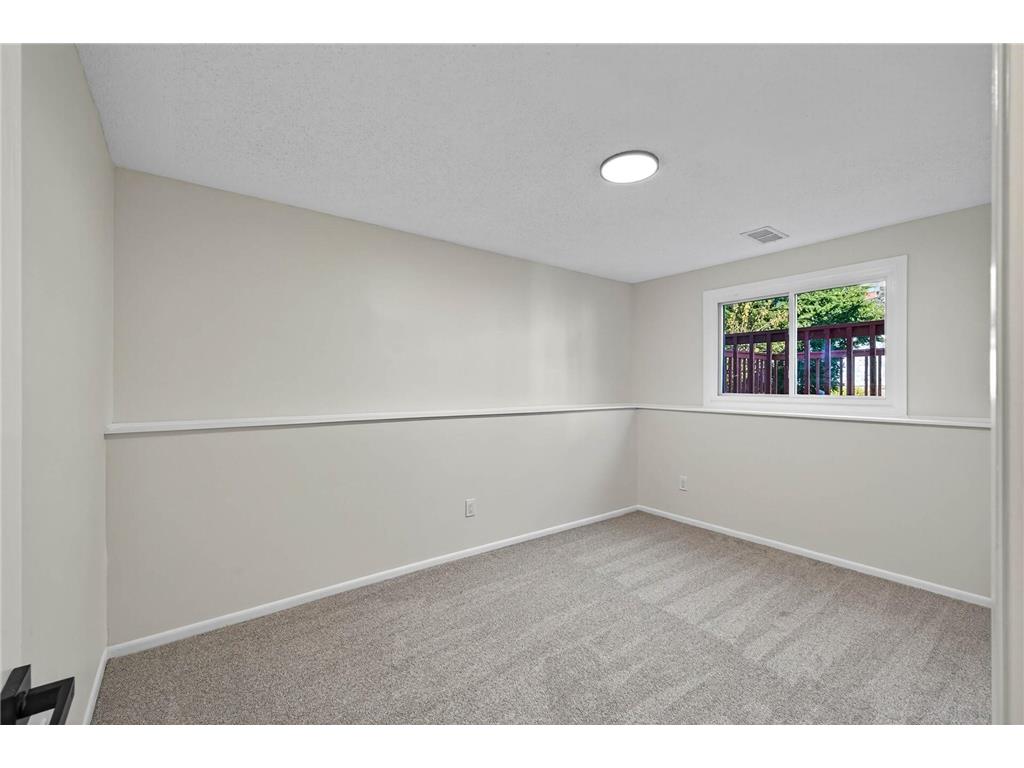 3432 Lee Avenue N Crystal MN 55422 6814712 image17