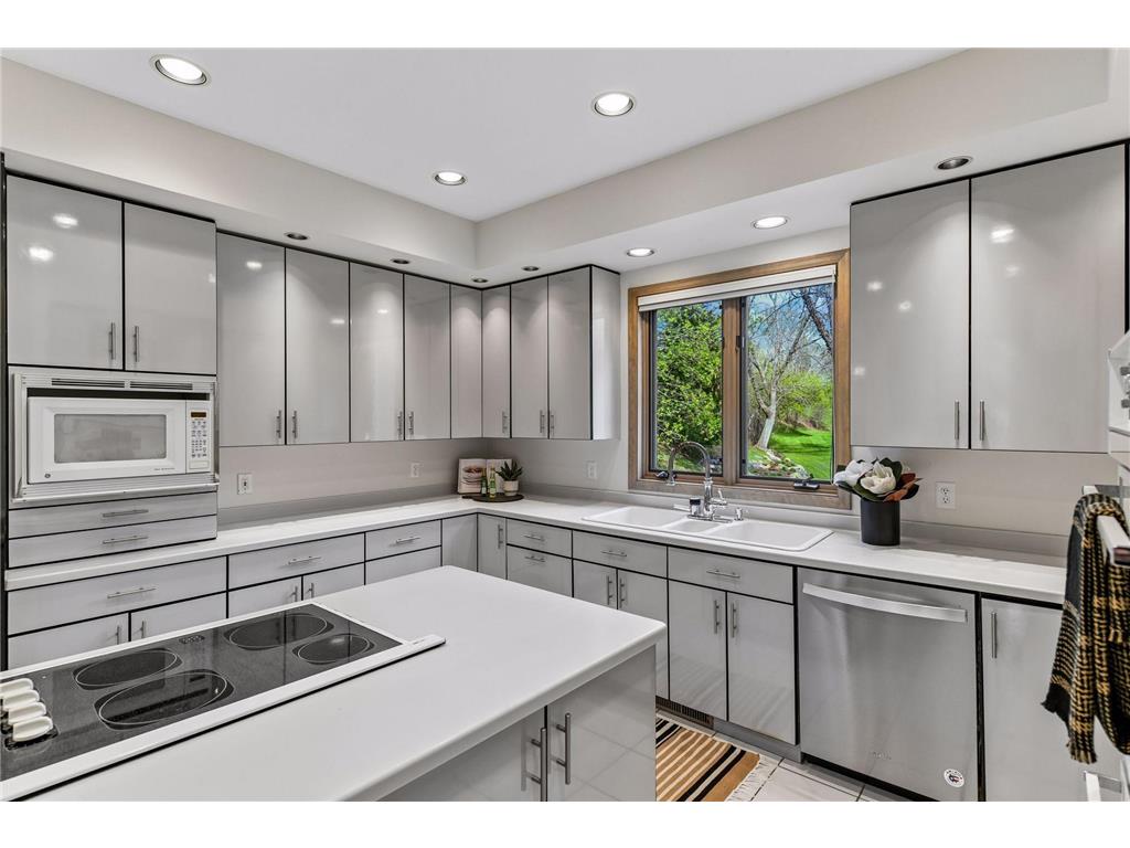 3435 Oakton Drive Minnetonka MN 55305 7106348 image13