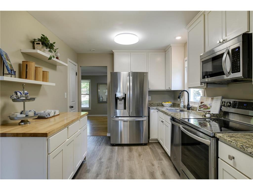 3435 Zenith Avenue N Robbinsdale MN 55422 7068692 image11
