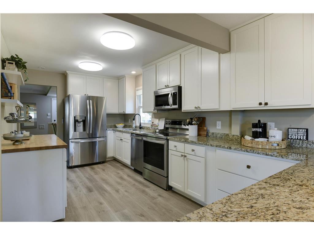 3435 Zenith Avenue N Robbinsdale MN 55422 7068692 image12
