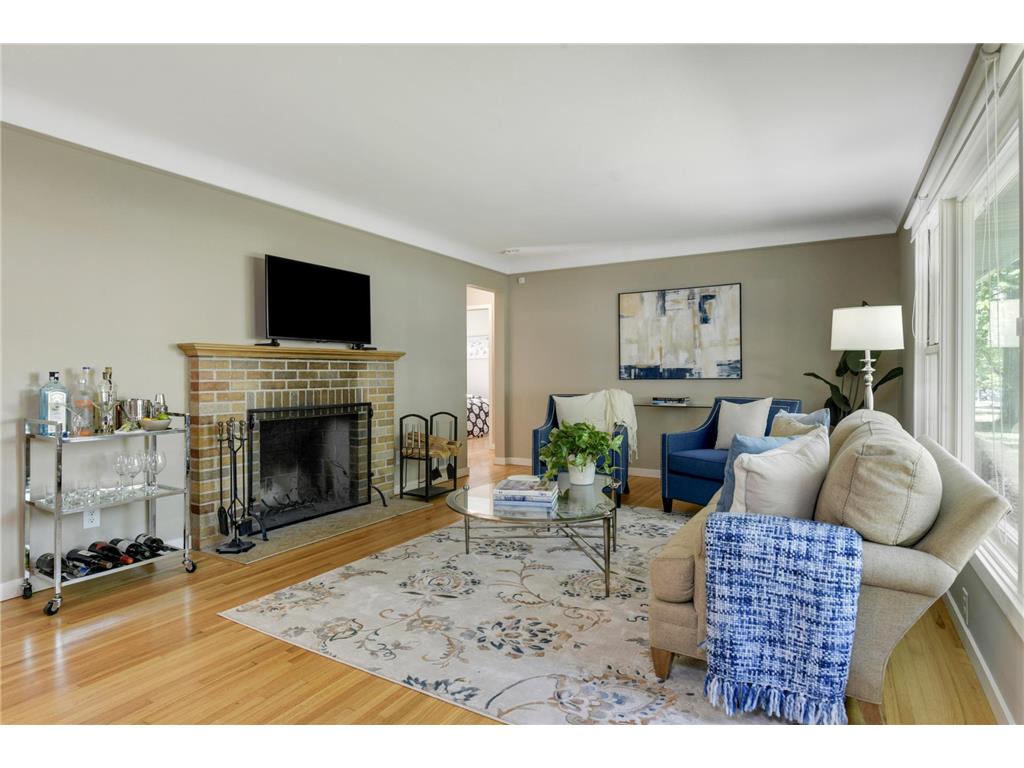 3435 Zenith Avenue N Robbinsdale MN 55422 7068692 image5