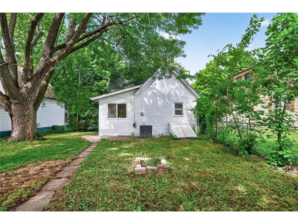 3436 Colfax Avenue N Minneapolis MN 55412 7095820 image23