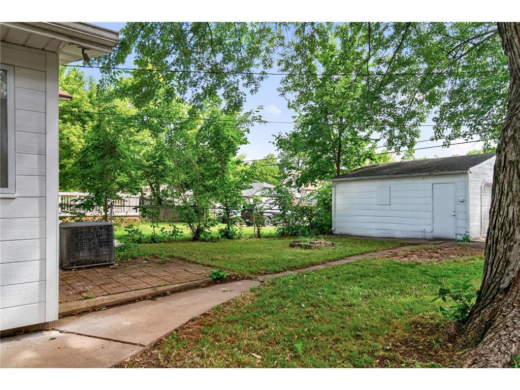 3436 Colfax Avenue N Minneapolis MN 55412 7095820 image24