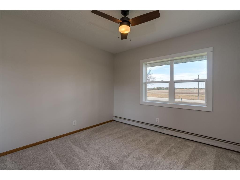 34365 Old Highway 13 Woodville Twp MN 56093 7015724 image22