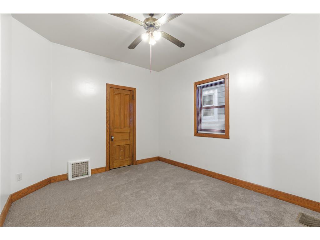 3437 Cedar Avenue S Minneapolis MN 55407 6809739 image12