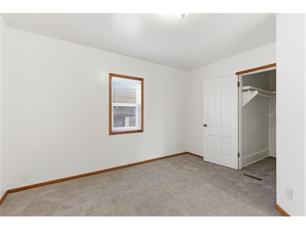 3437 Cedar Avenue S Minneapolis MN 55407 6809739 image13