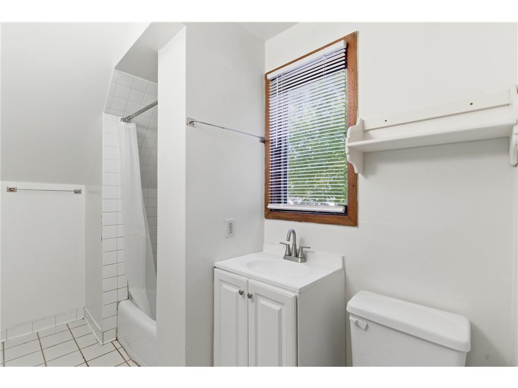 3437 Cedar Avenue S Minneapolis MN 55407 6809739 image18