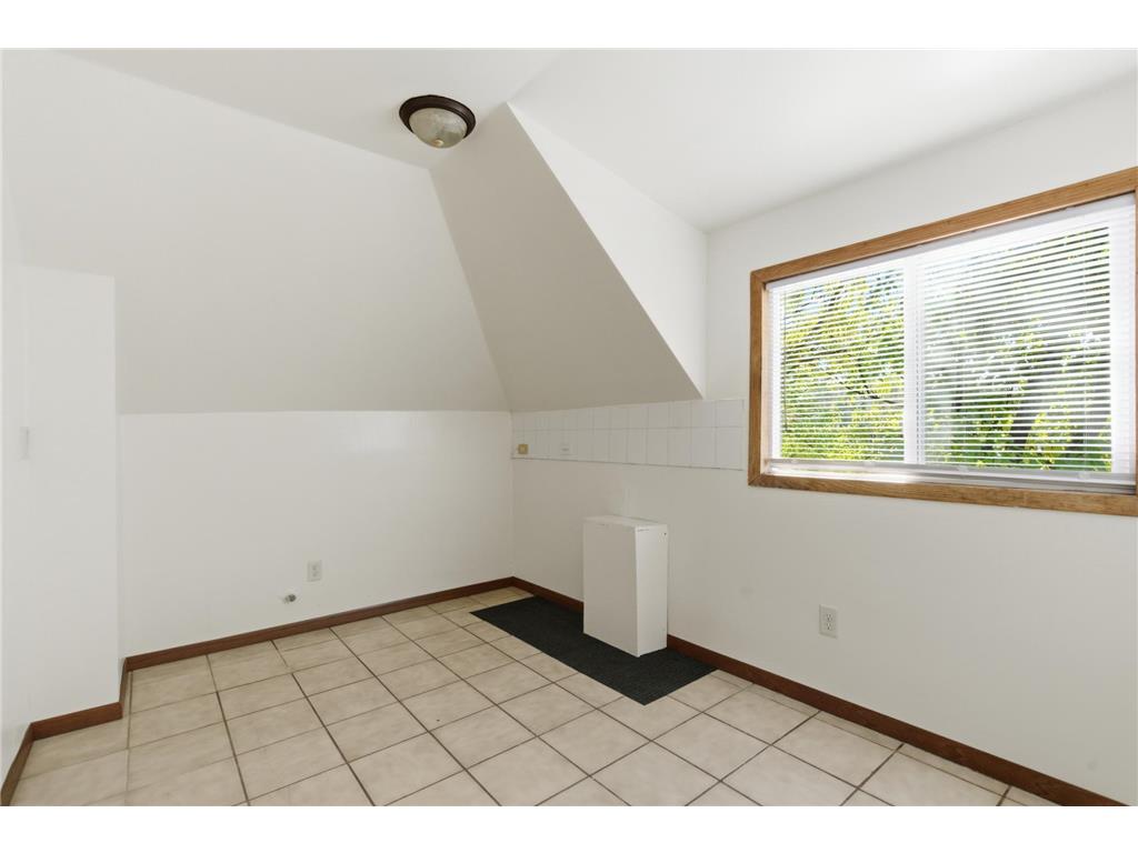 3437 Cedar Avenue S Minneapolis MN 55407 6809739 image19