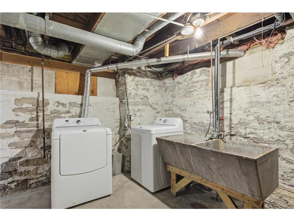 3437 Cedar Avenue S Minneapolis MN 55407 6809739 image25