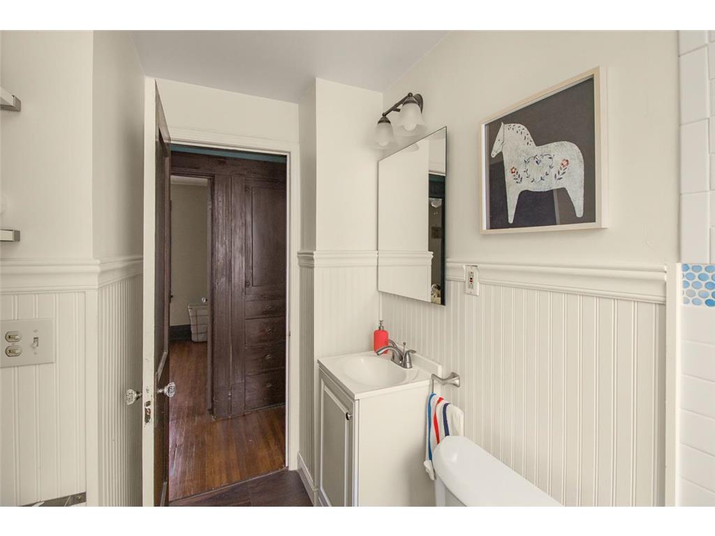 3438 Knox Avenue N Minneapolis MN 55412 7056027 image19