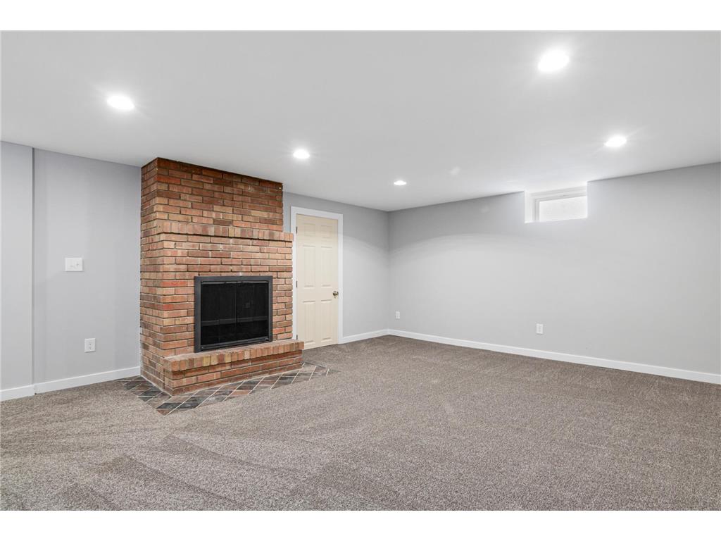 3439 Lee Avenue N Crystal MN 55422 7031145 image10