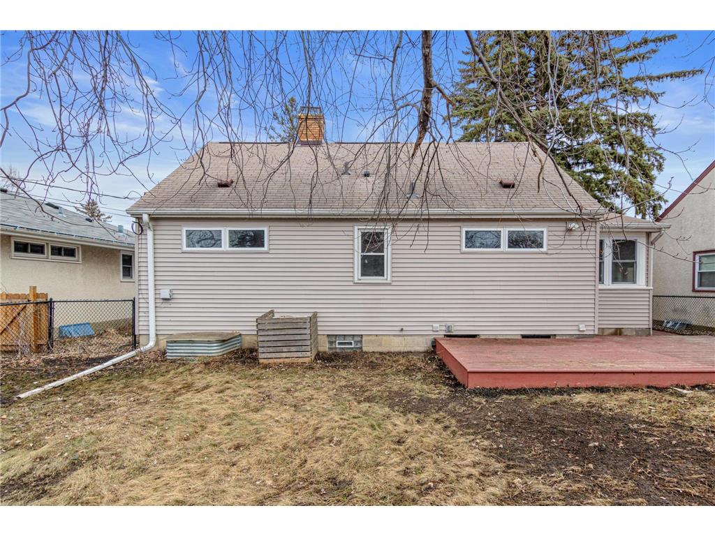 3439 Lee Avenue N Crystal MN 55422 7031145 image20