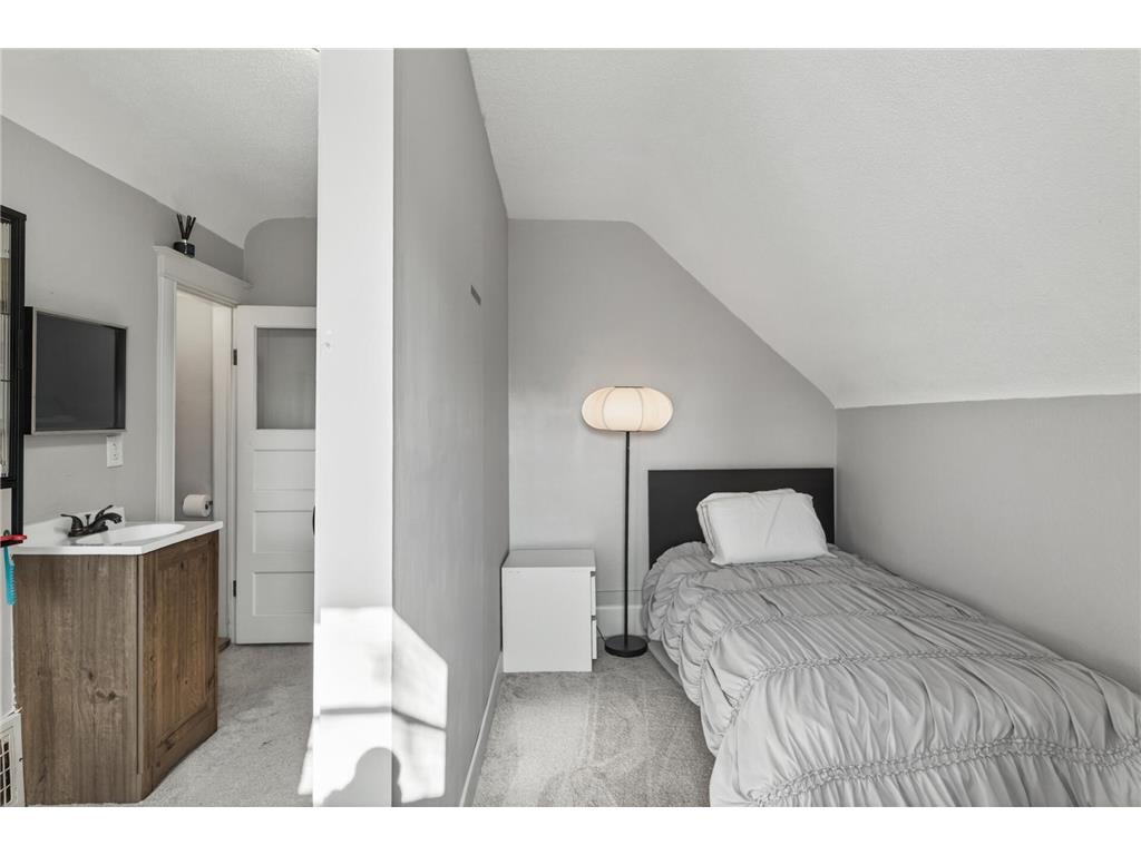3439 Penn Avenue N Minneapolis MN 55412 7056208 image19