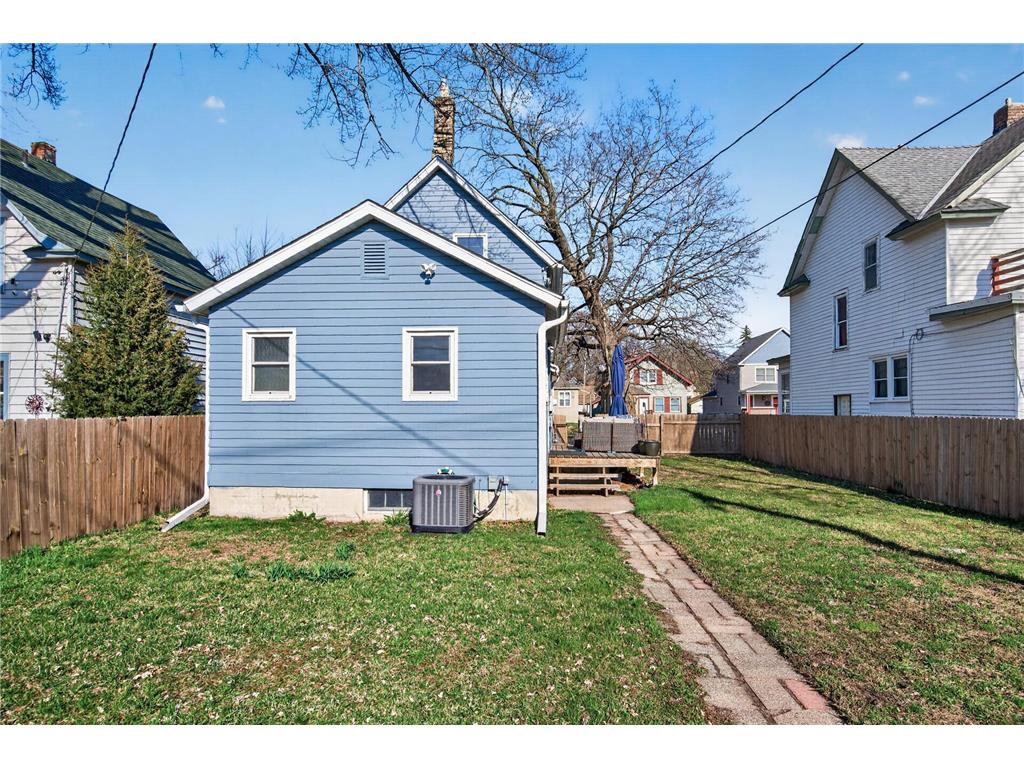 3439 Penn Avenue N Minneapolis MN 55412 7056208 image24
