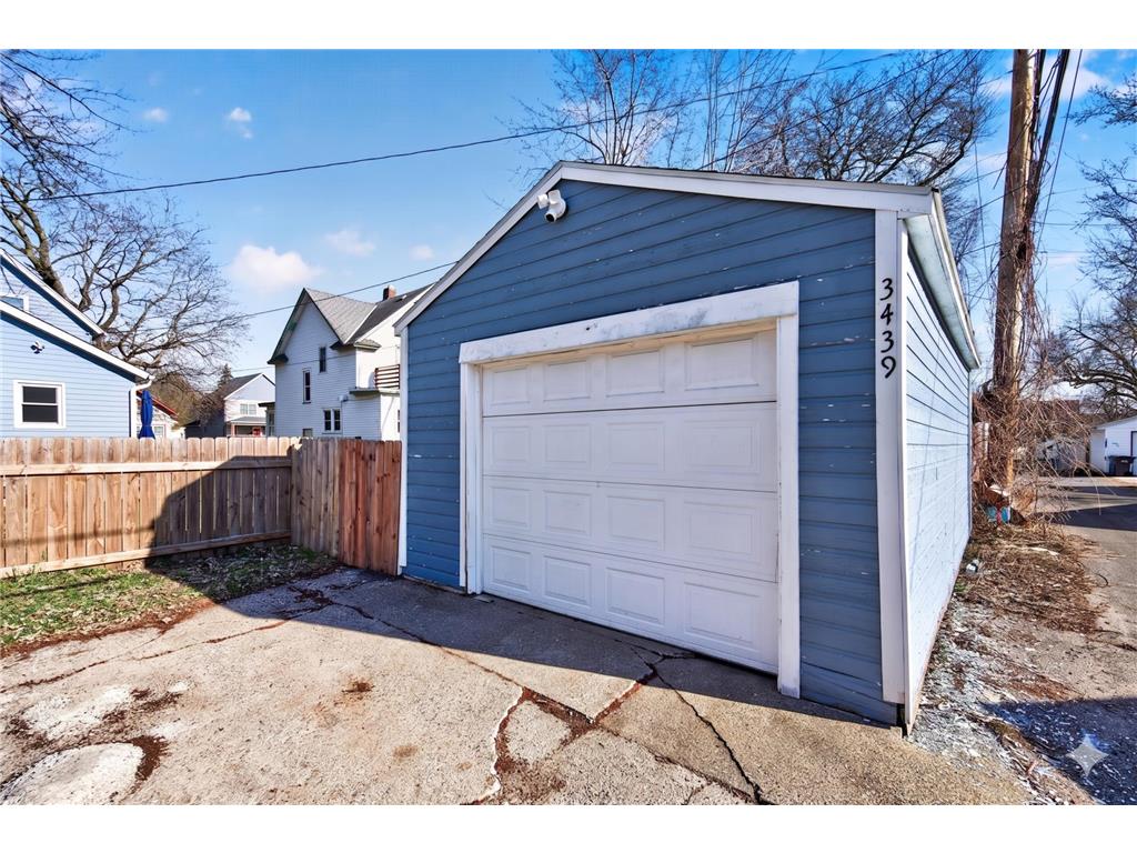 3439 Penn Avenue N Minneapolis MN 55412 7056208 image27