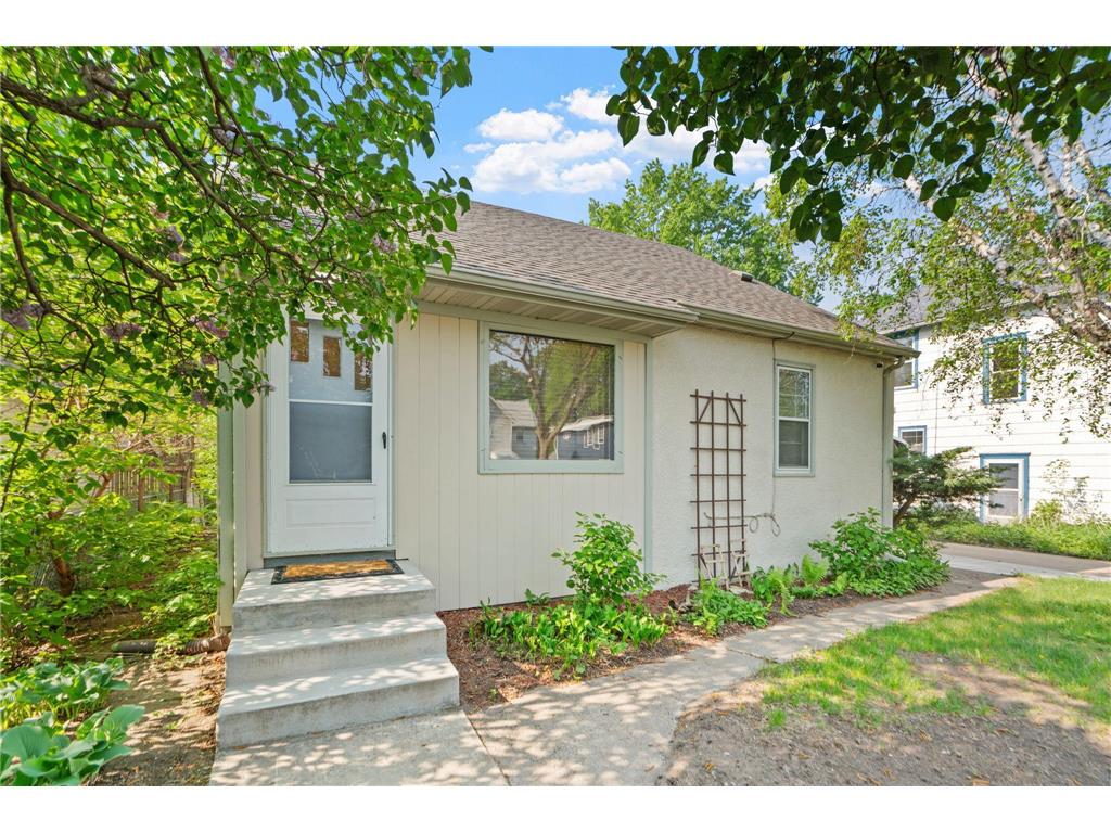 344 23rd Avenue NE Minneapolis MN 55418 6492952 image1